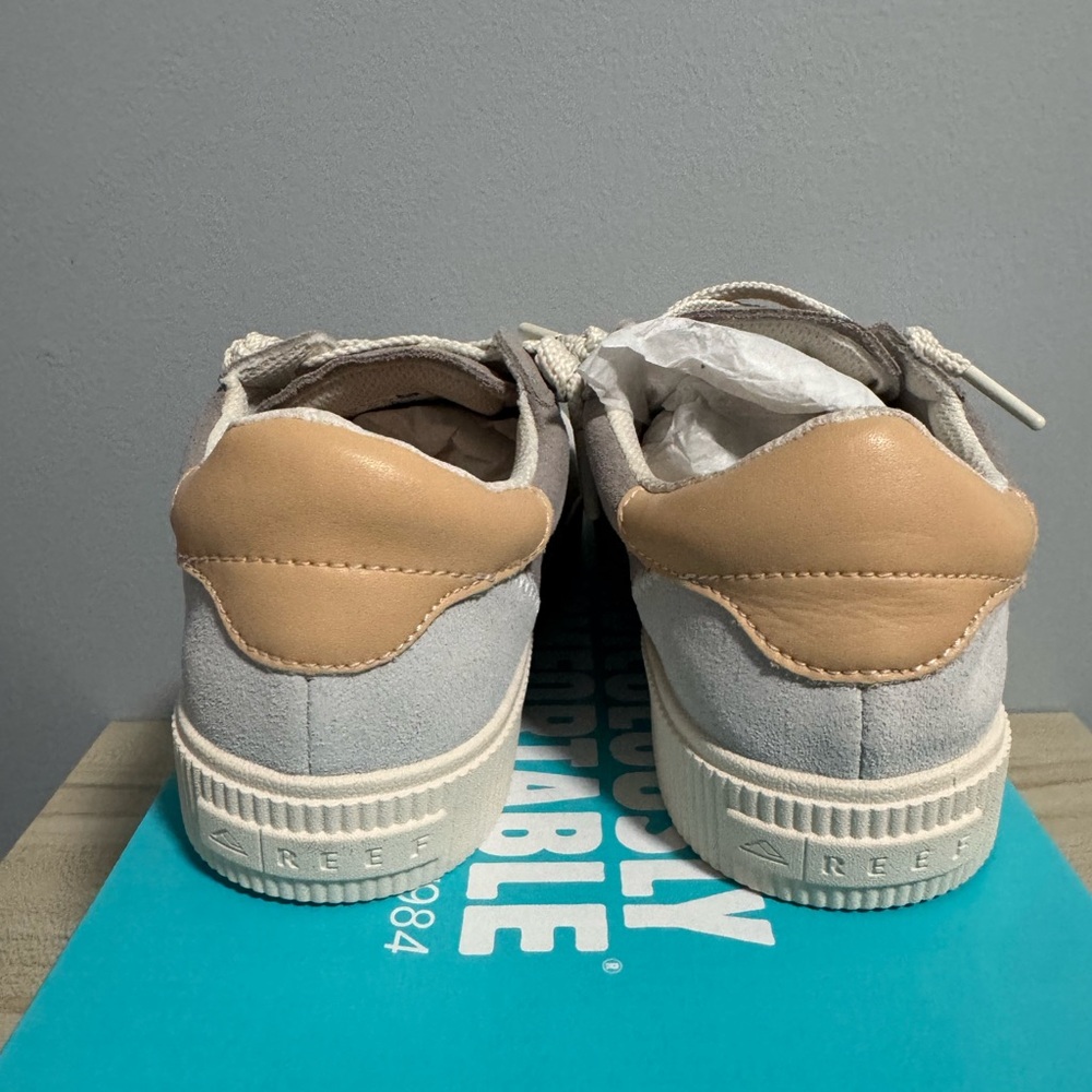 Reef Women's Taupe and Cream Sneakers - Picture 4 of 6